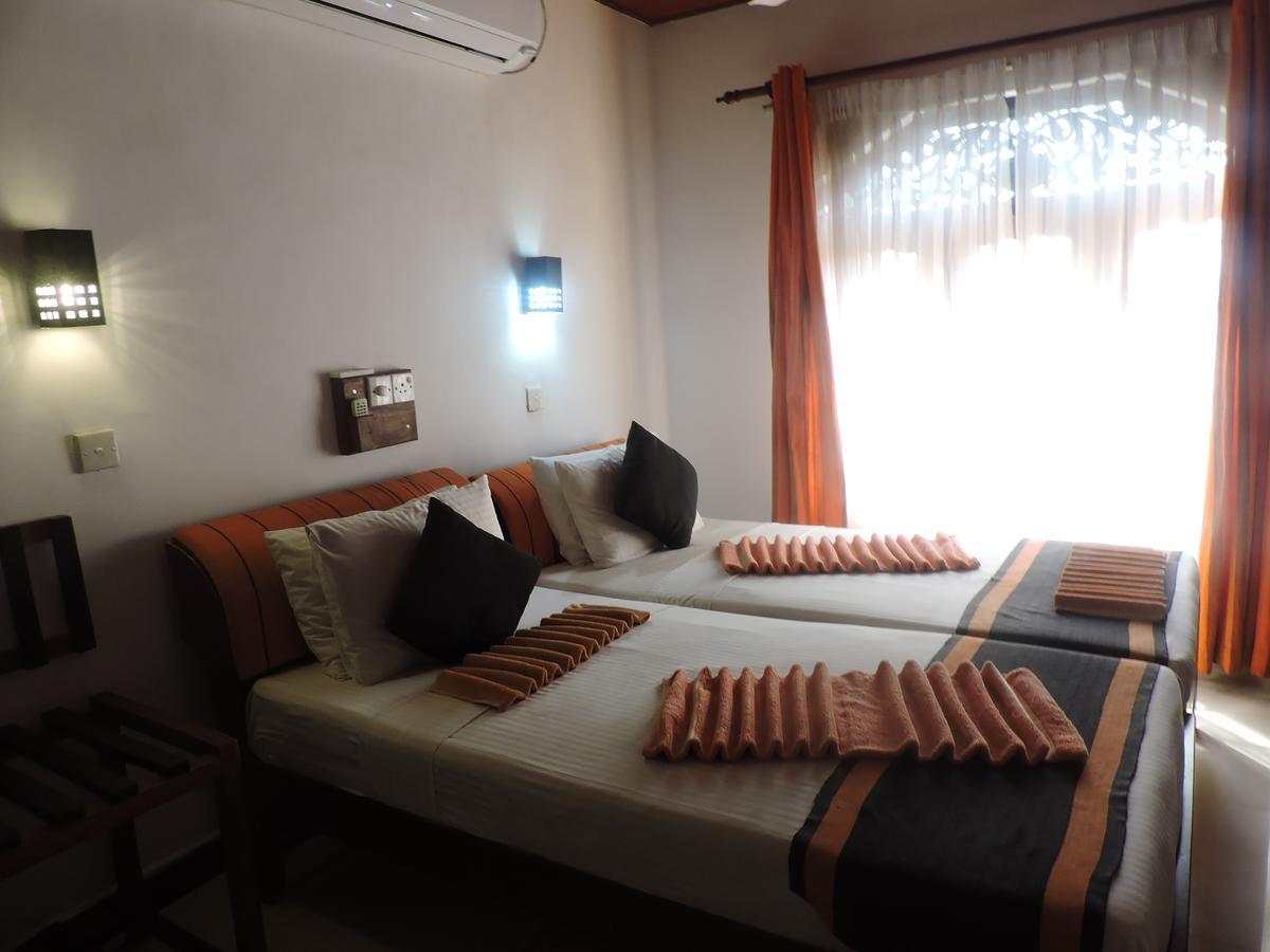 Samaya Beach Hotel Unawatuna Eksteriør bilde